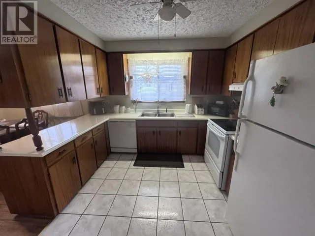 7 Centennial Drive