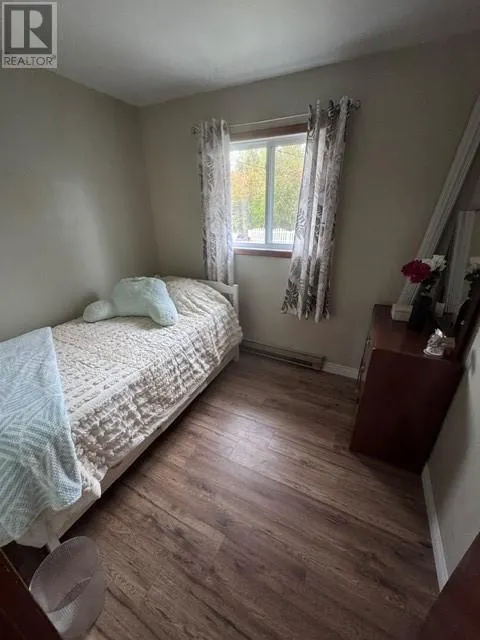 7 Centennial Drive
