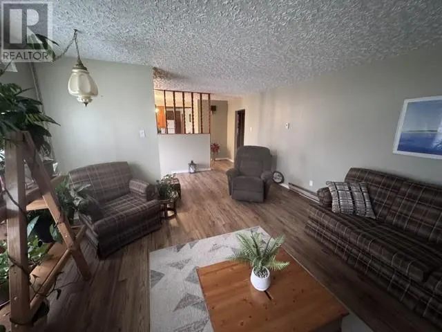 7 Centennial Drive