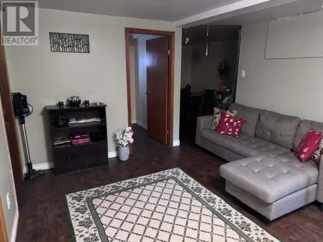 7 Centennial Drive