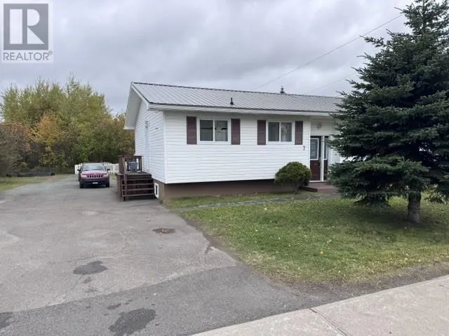 7 Centennial Drive