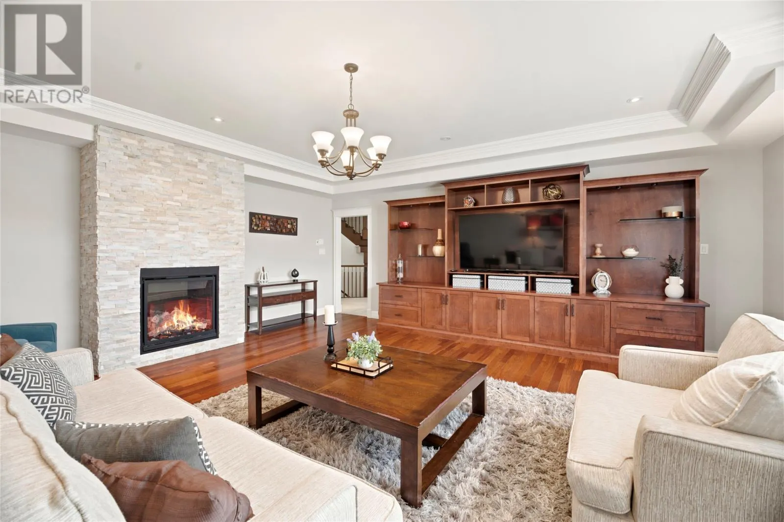 8 Harvey Place
