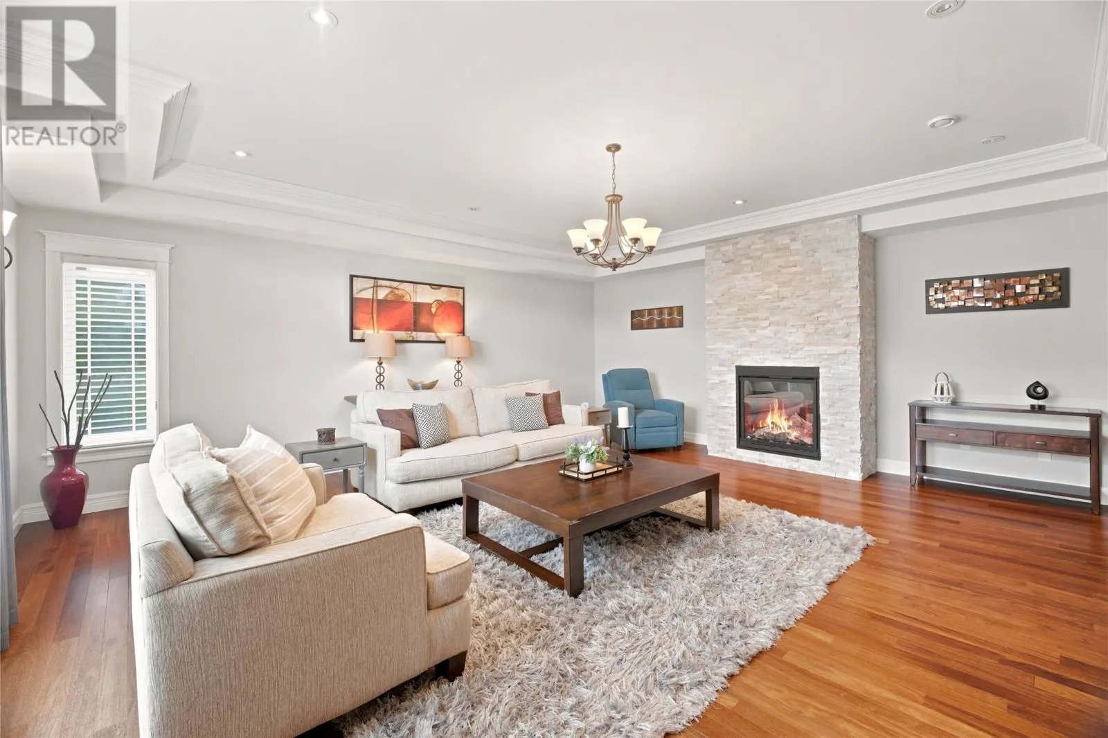 8 Harvey Place
