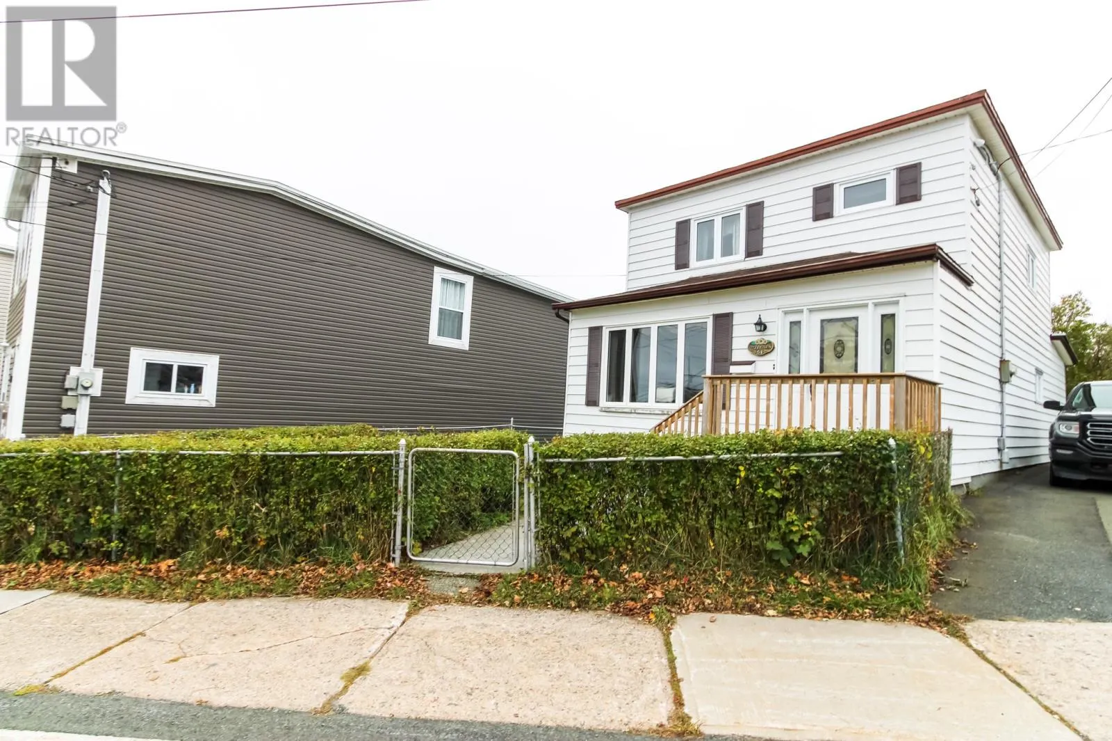 51 Golf Avenue