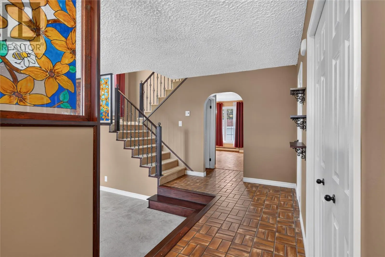 38 Mollison Crescent
