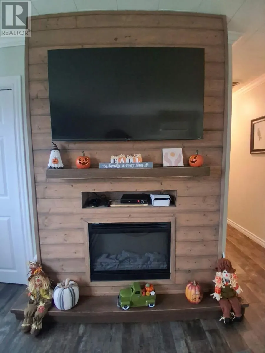 25 Forest Road