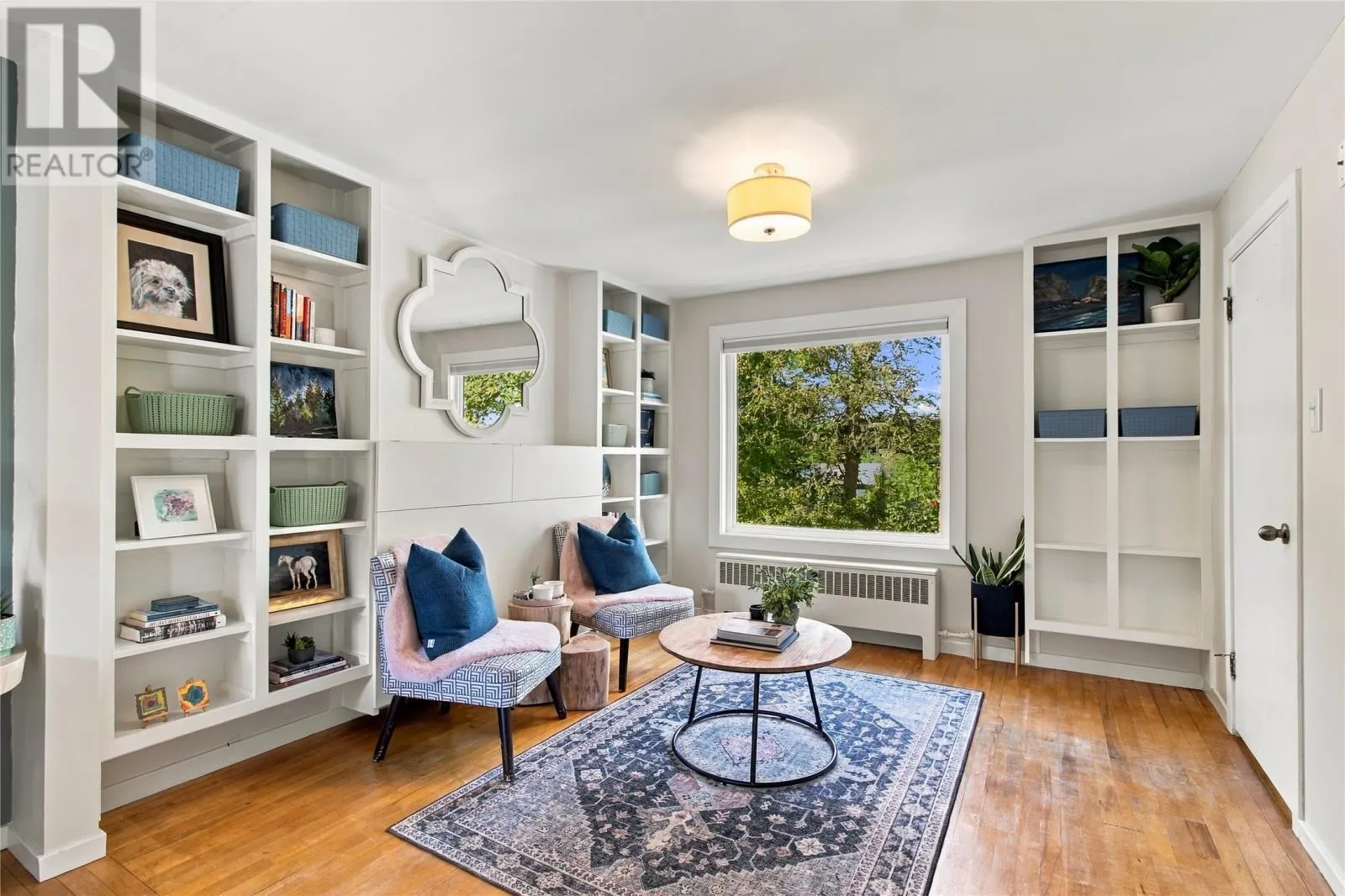 19 Long Pond Road