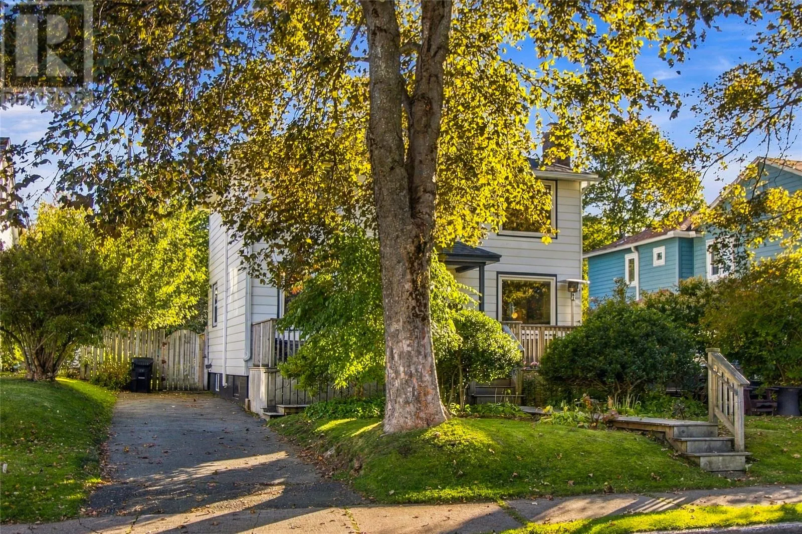 19 Long Pond Road