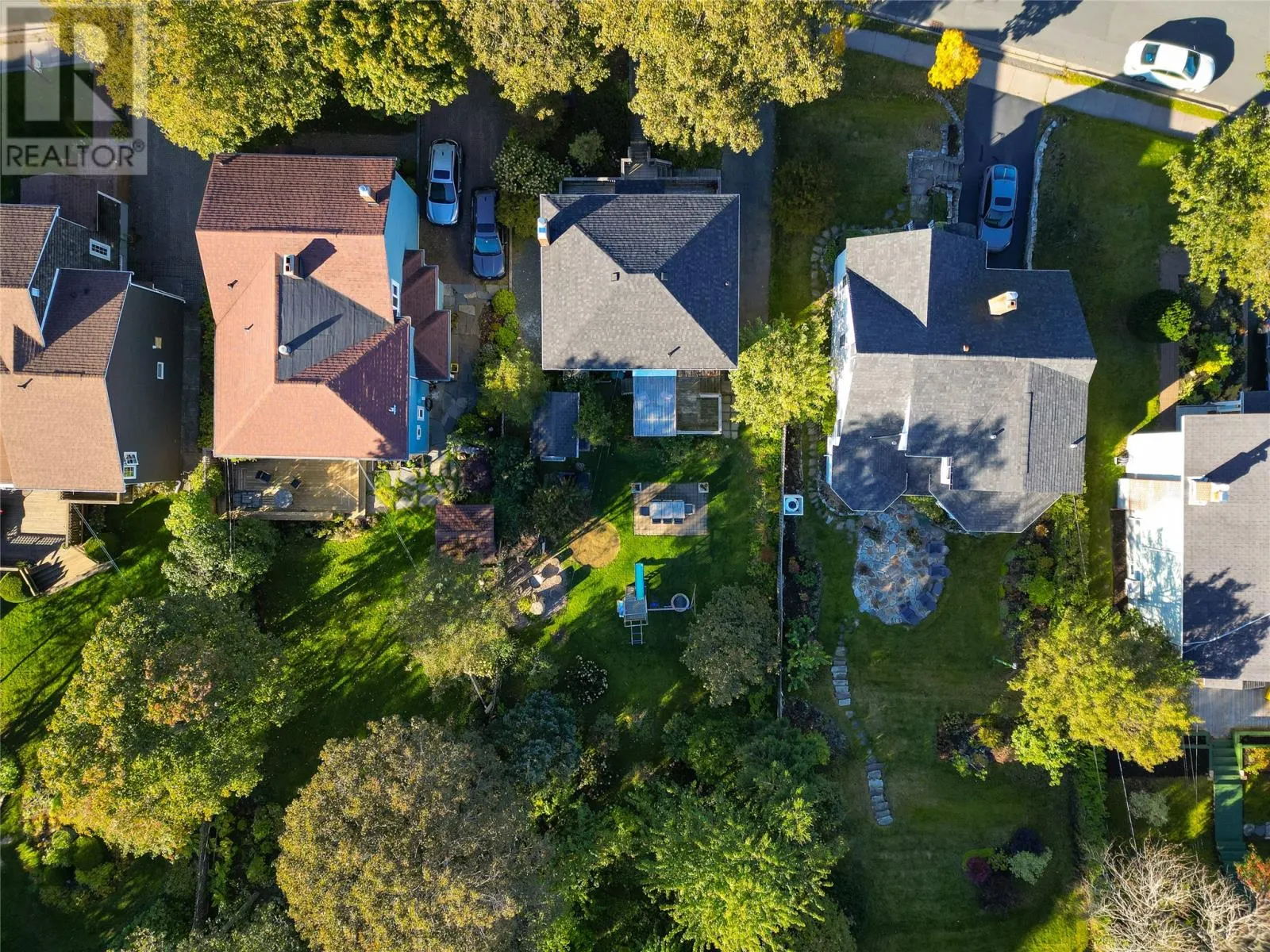 19 Long Pond Road