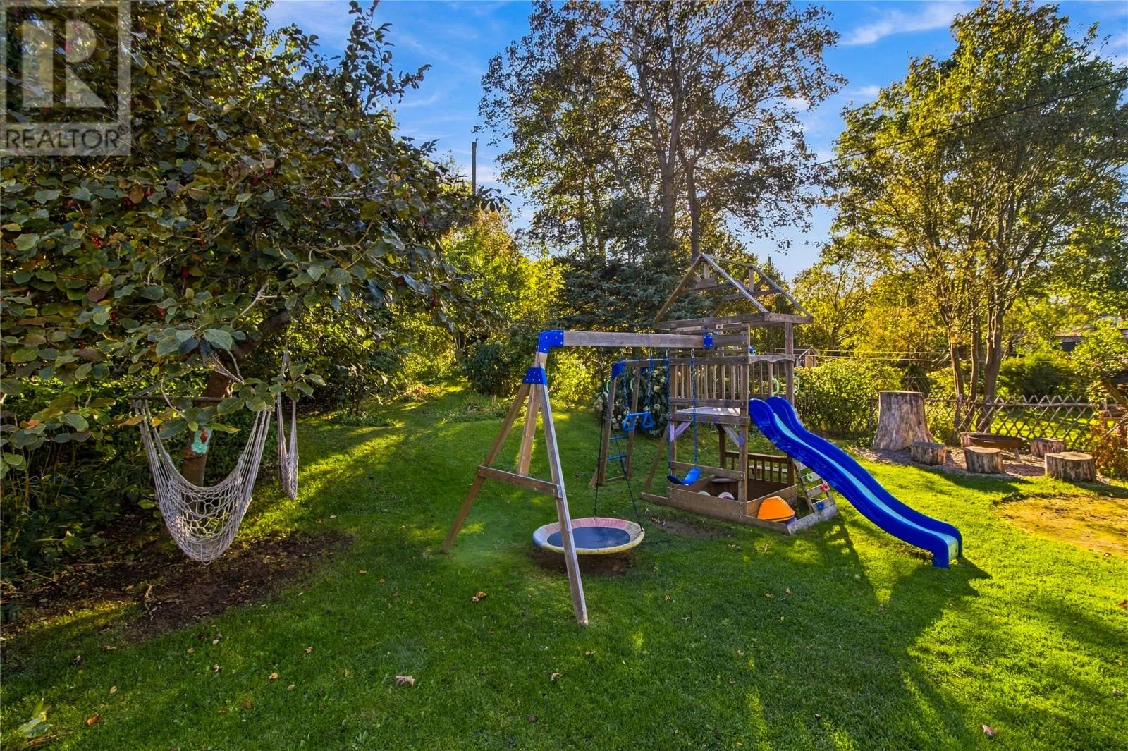 19 Long Pond Road