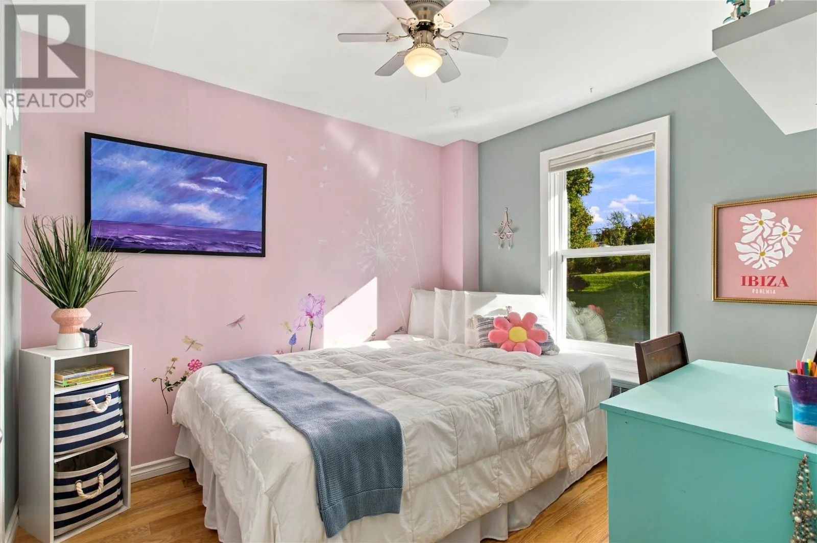 19 Long Pond Road