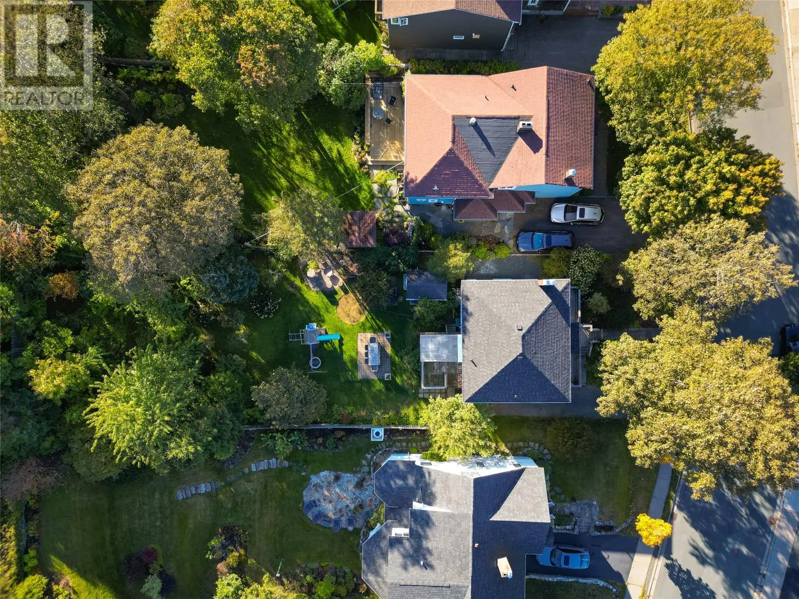 19 Long Pond Road