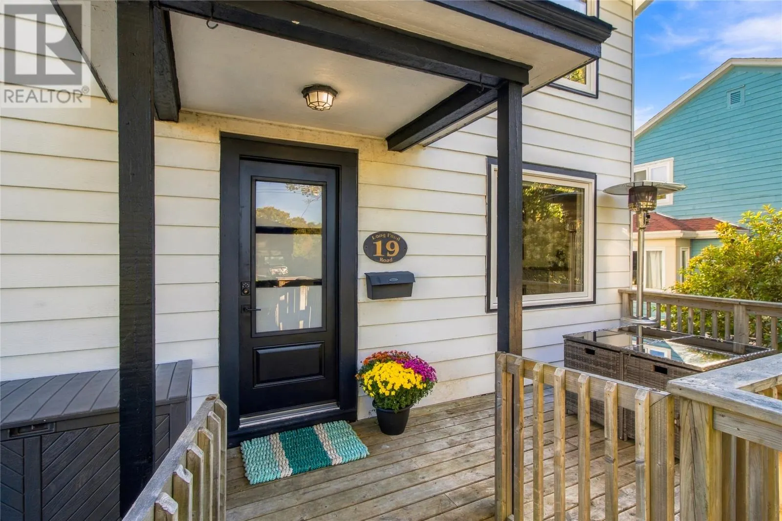 19 Long Pond Road