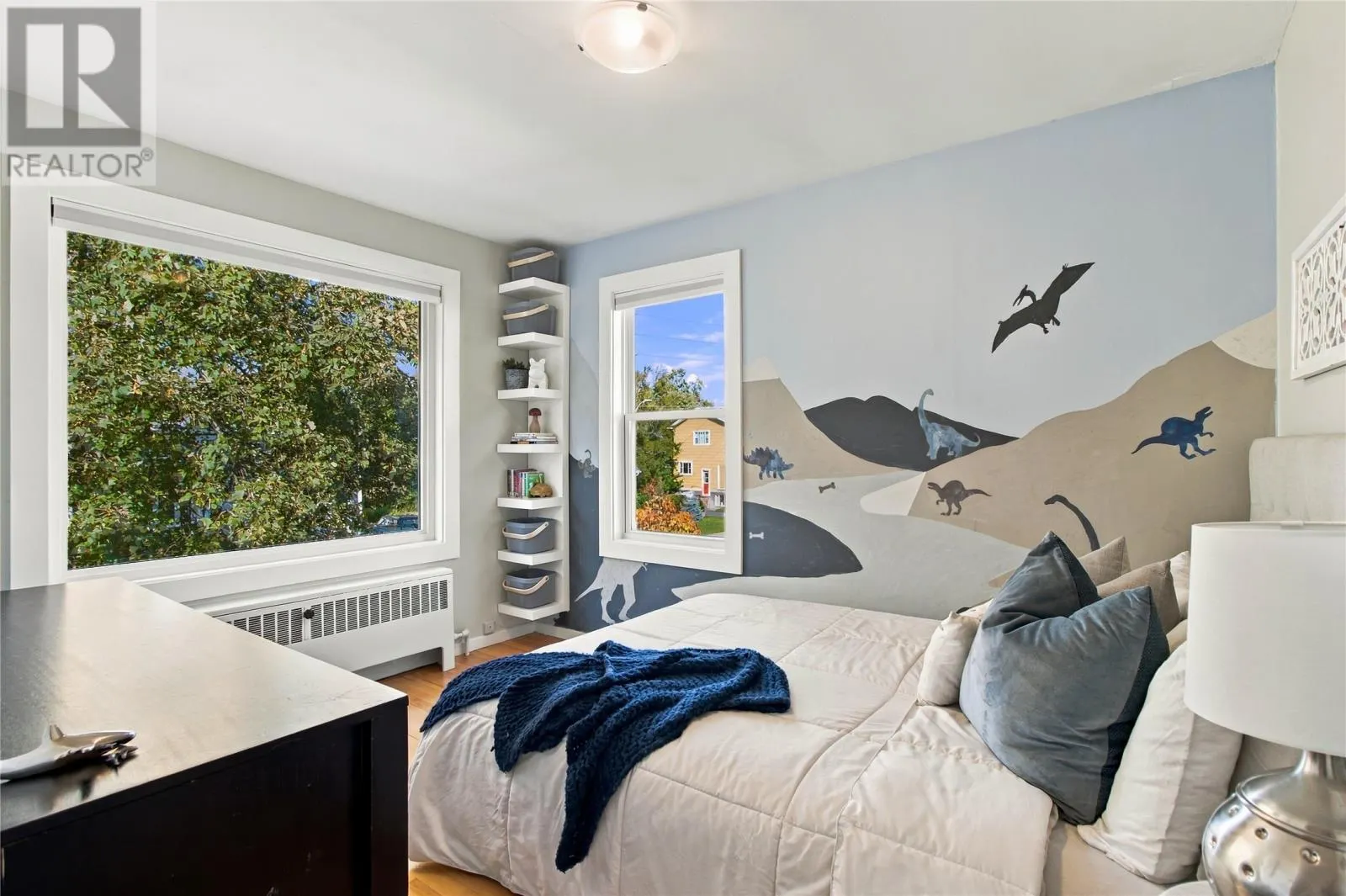19 Long Pond Road