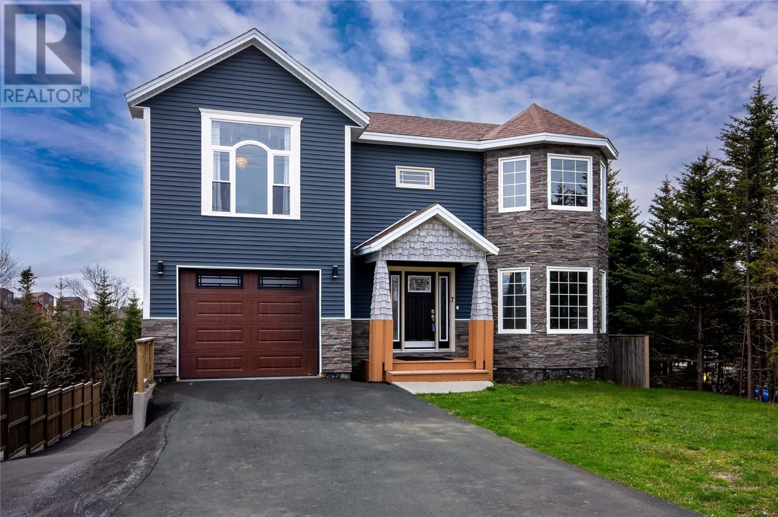 7 Christopher Street