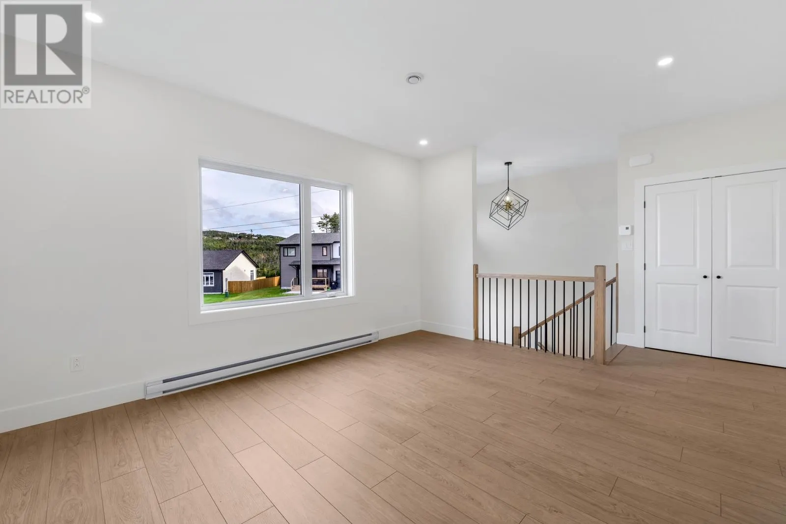 10 Papenburg Place