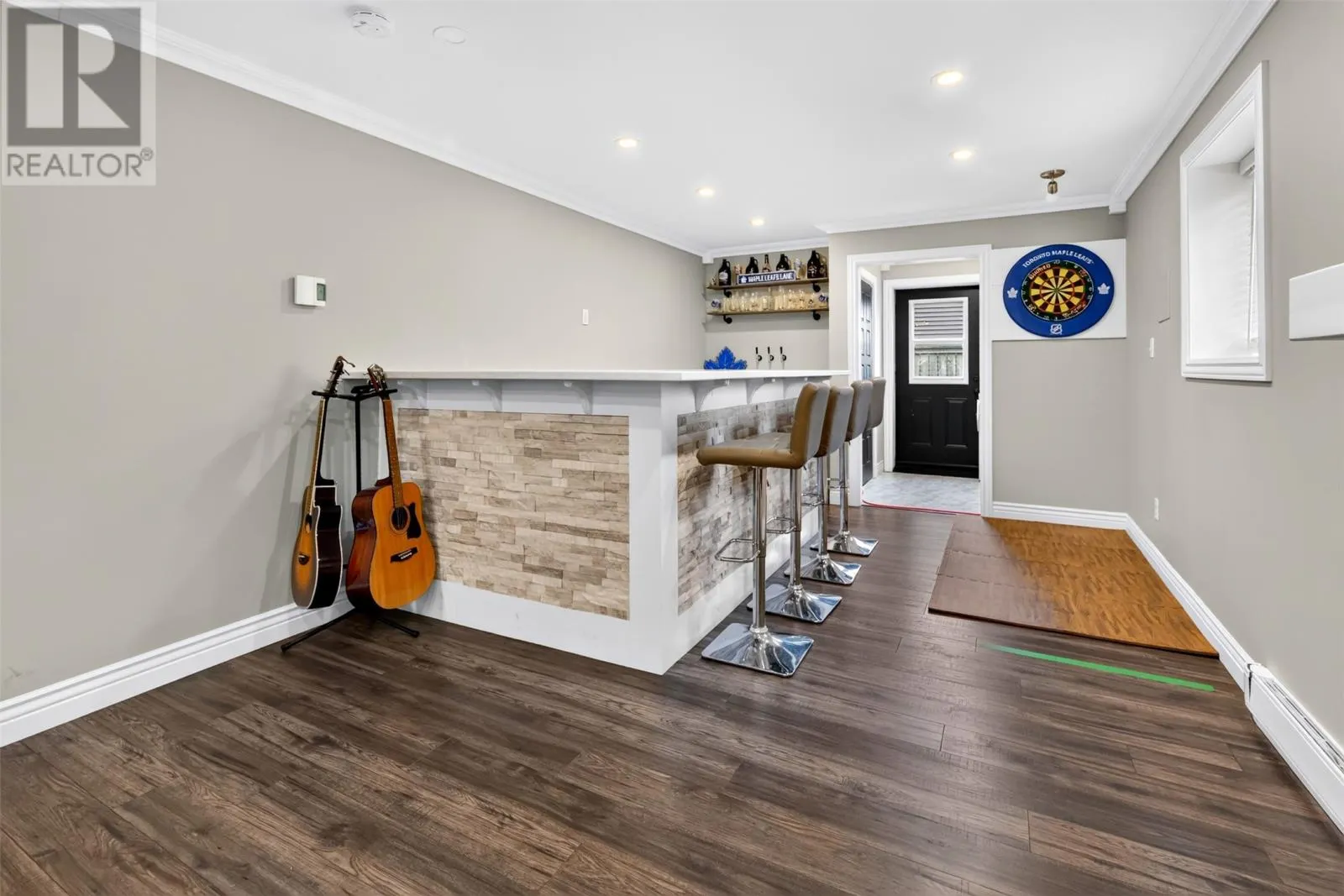 16 Starlight Drive