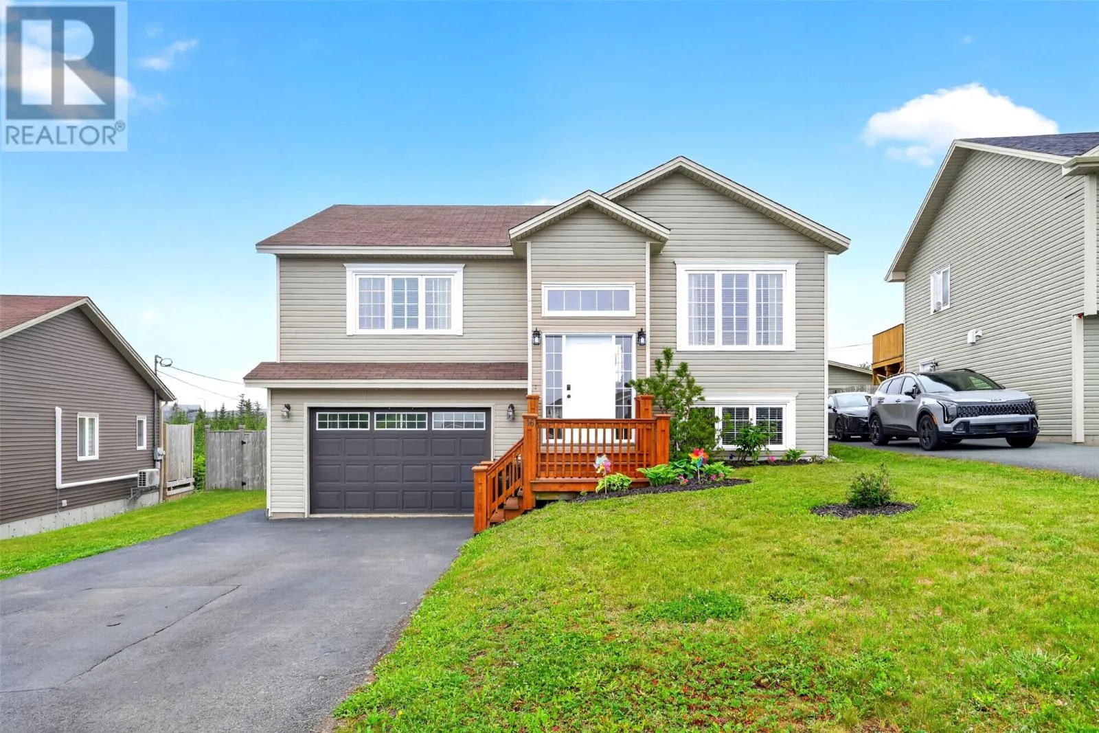 16 Starlight Drive