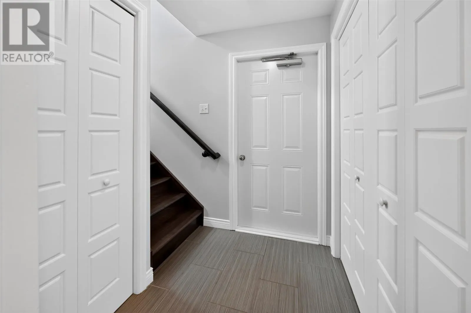 16 Starlight Drive