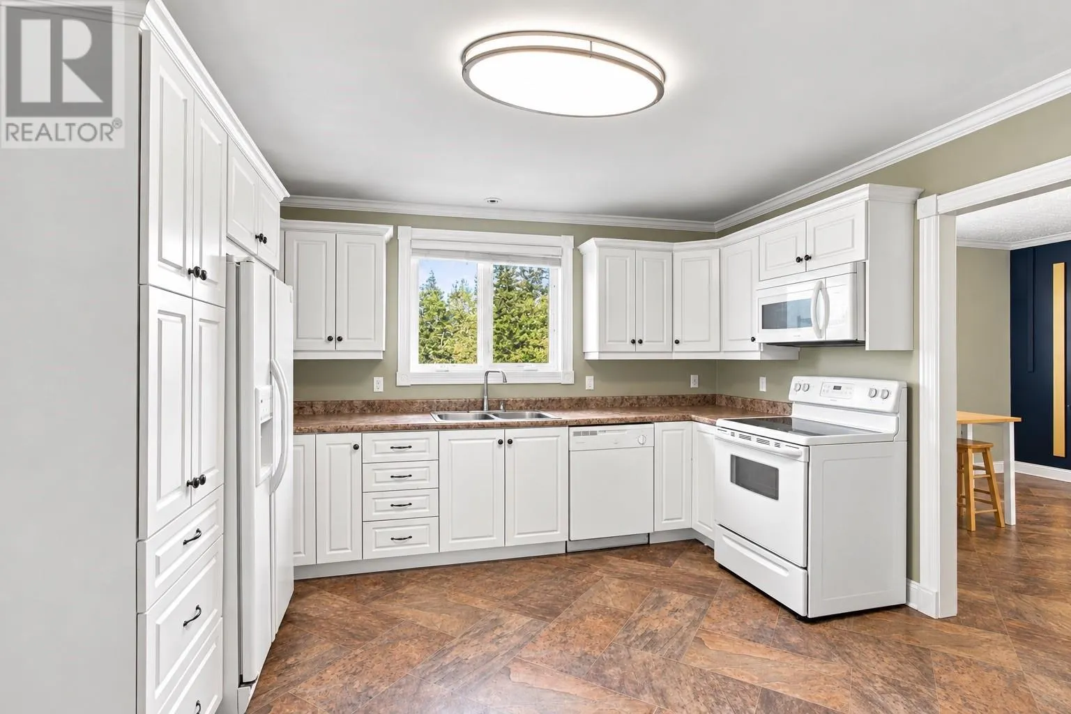 13 Penmore Drive