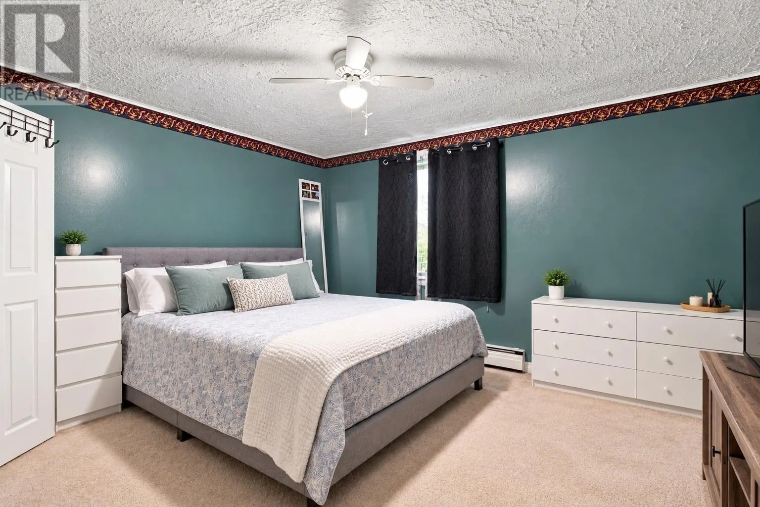 13 Penmore Drive