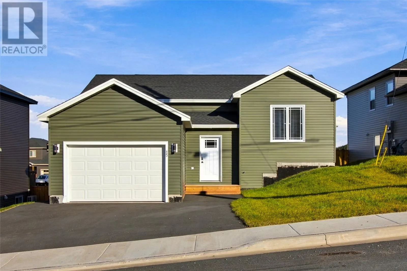 15 Kemble Avenue