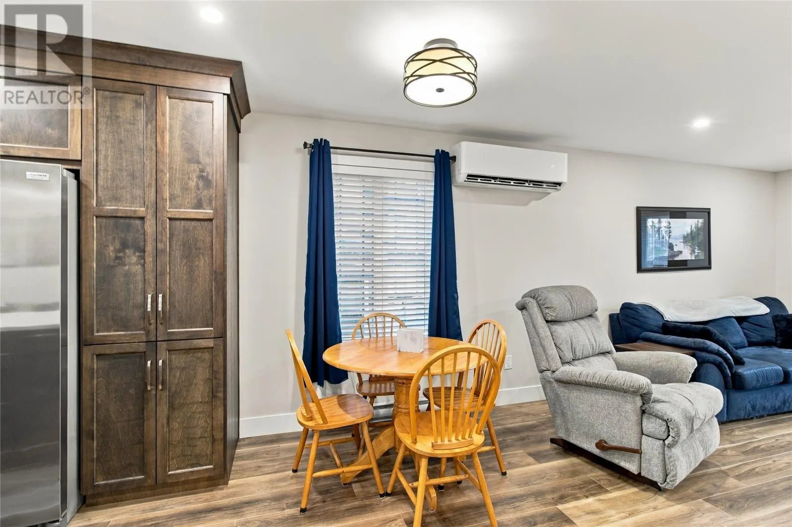 15 Kemble Avenue