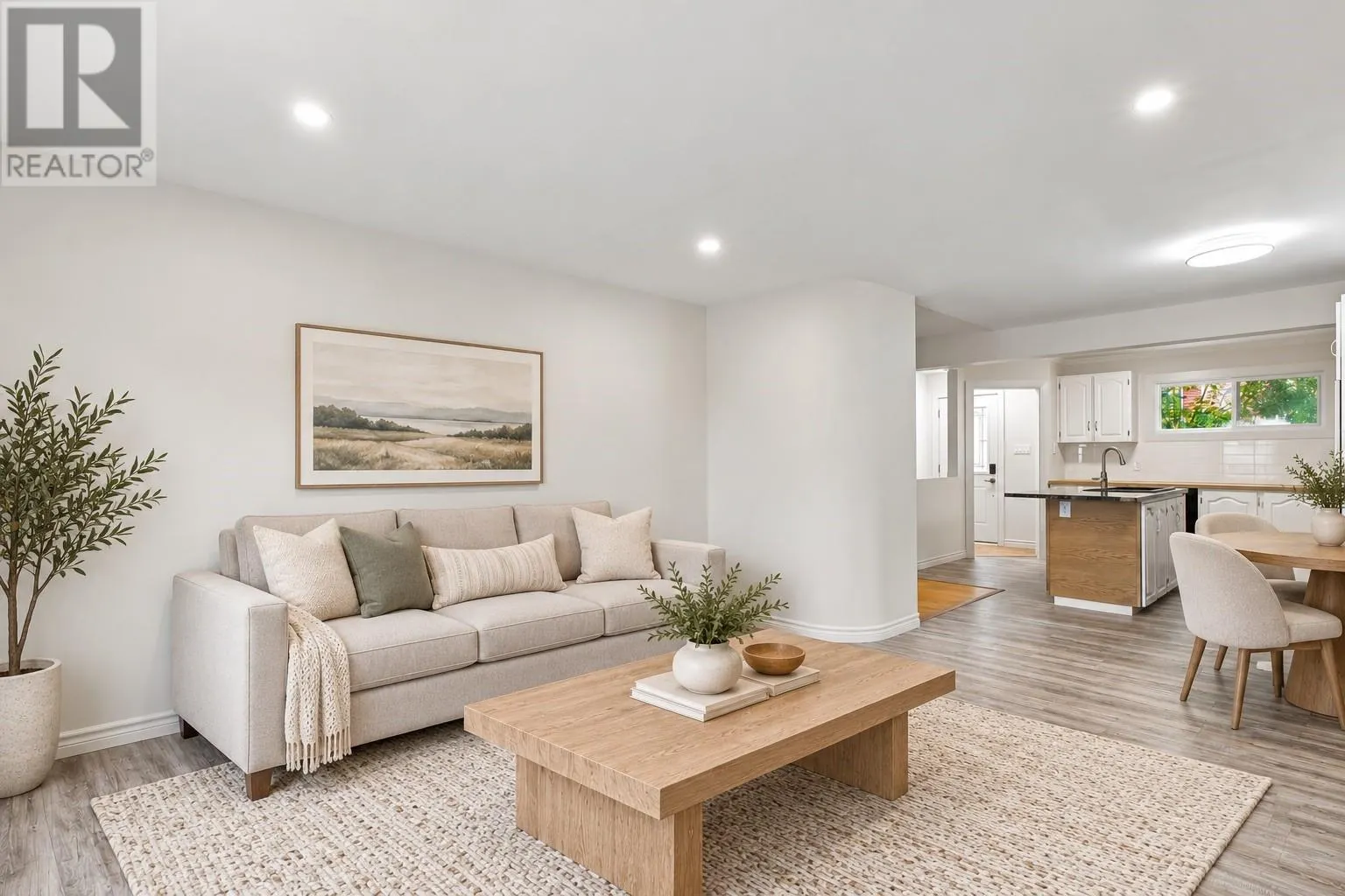 14 Horwood Street