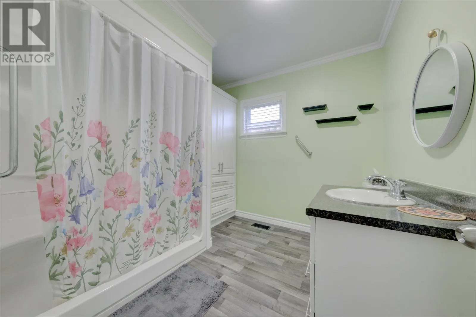 17 Samms Road