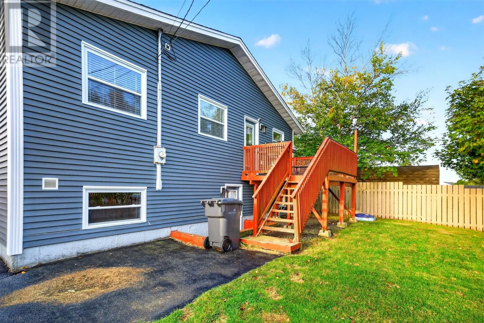 74 O'Flaherty Crescent