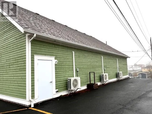22 High Street