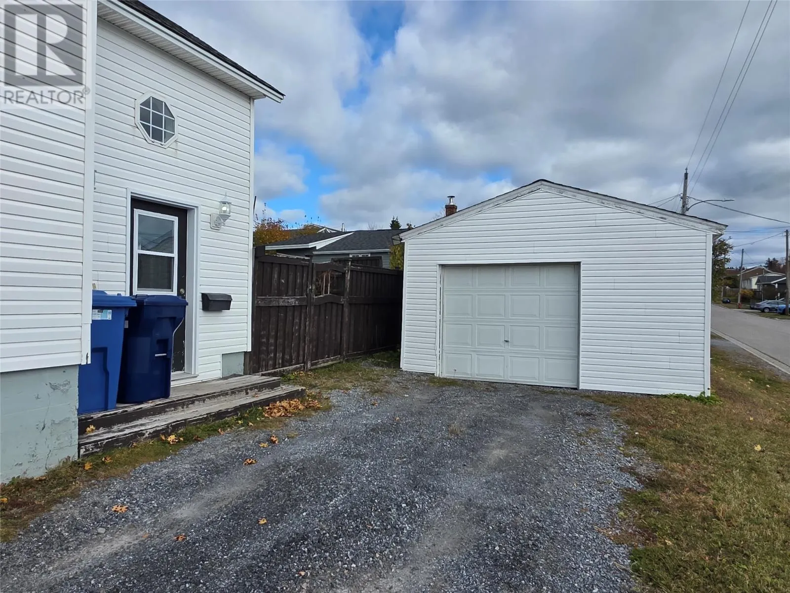16 Forestside Street