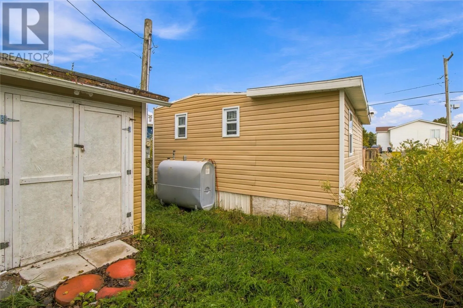60 Meadowbrook Drive