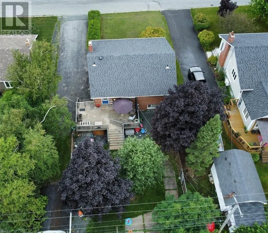 47 Grandy Avenue