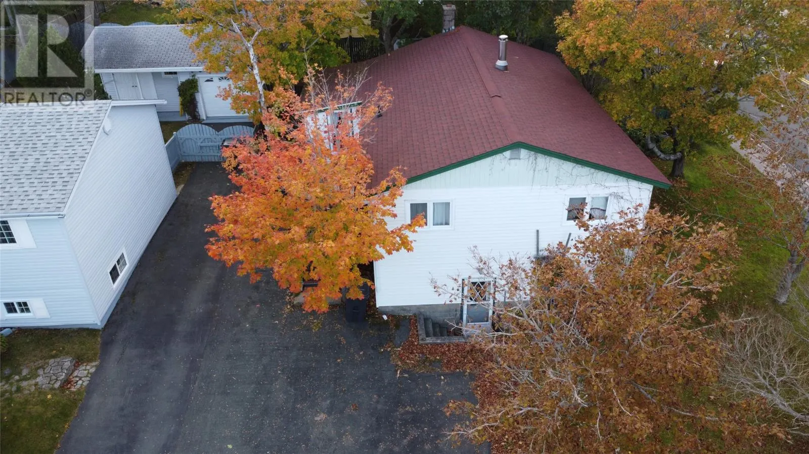 1 Bartlett Place