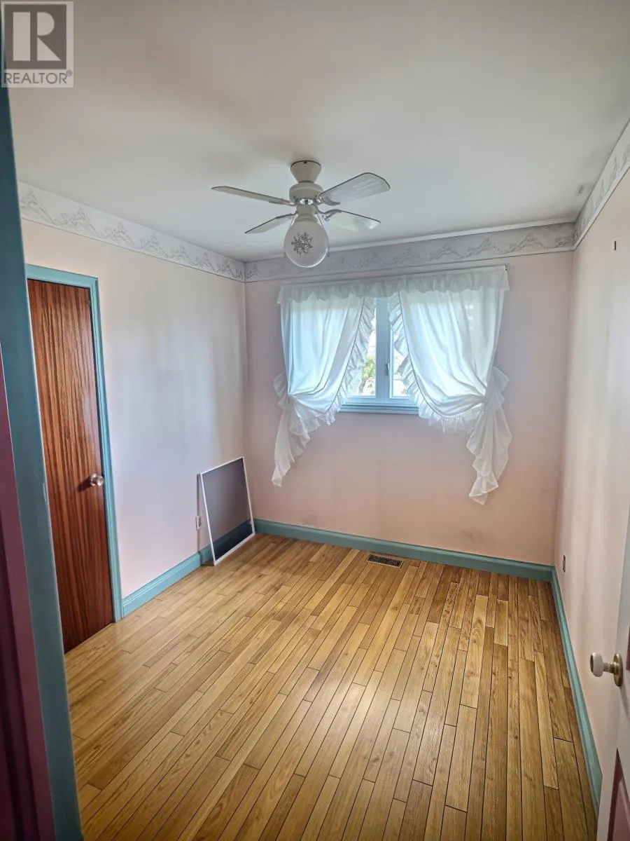 1 Bartlett Place