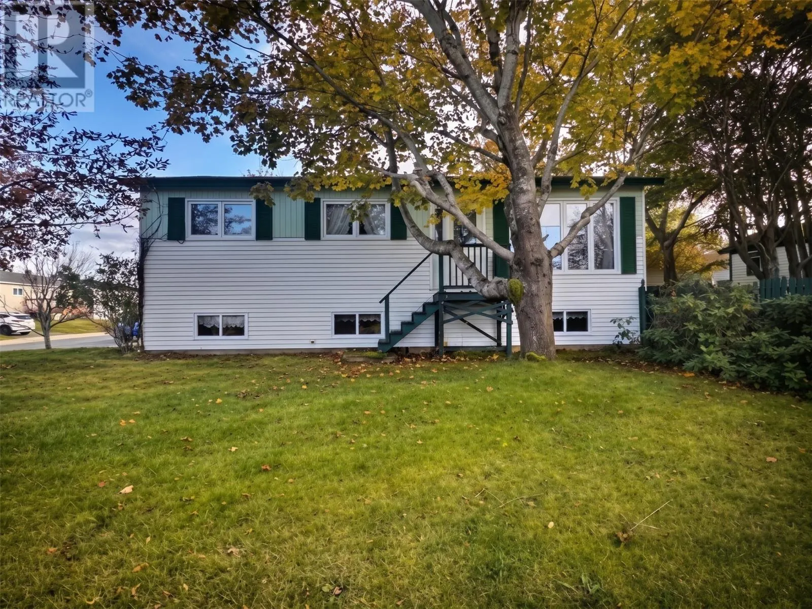 1 Bartlett Place