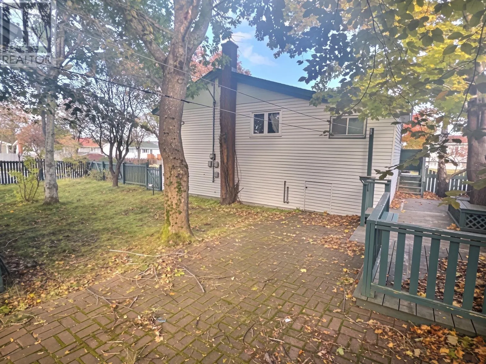 1 Bartlett Place