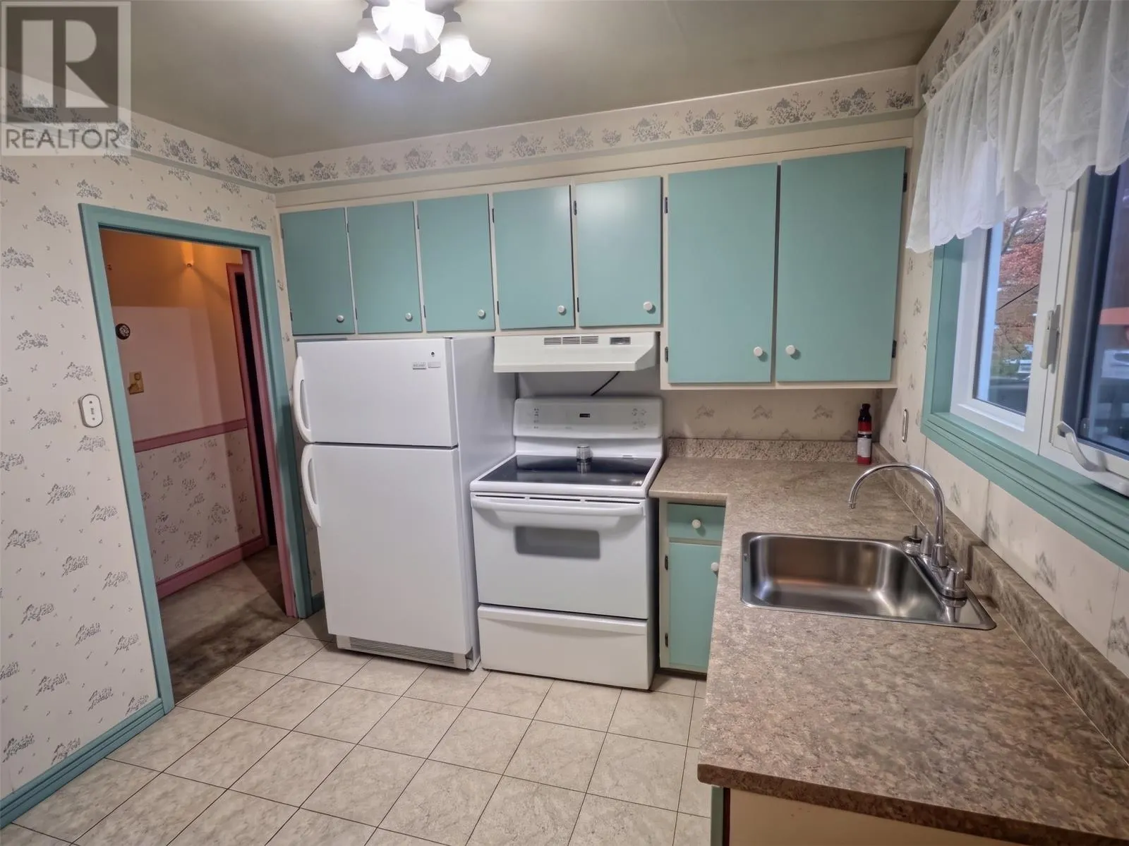 1 Bartlett Place