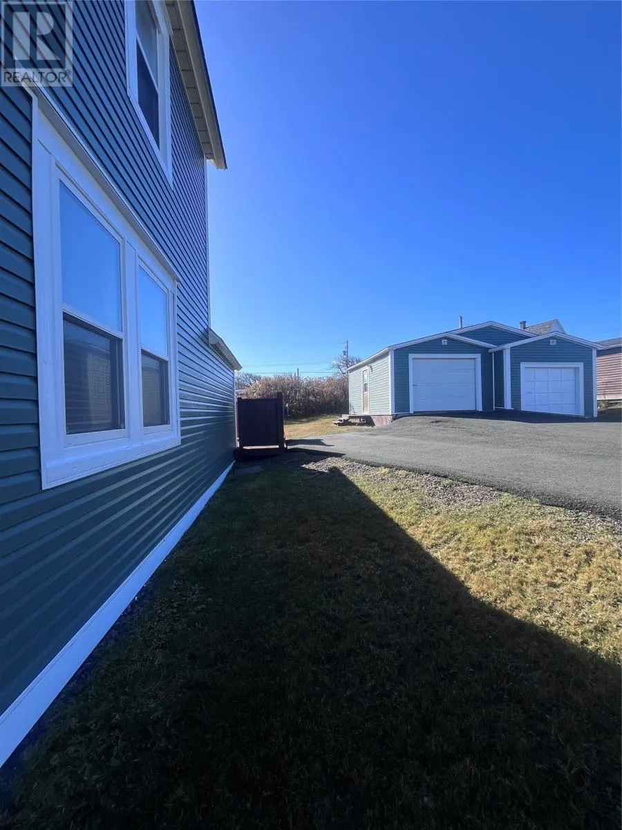 5 Seaview Street