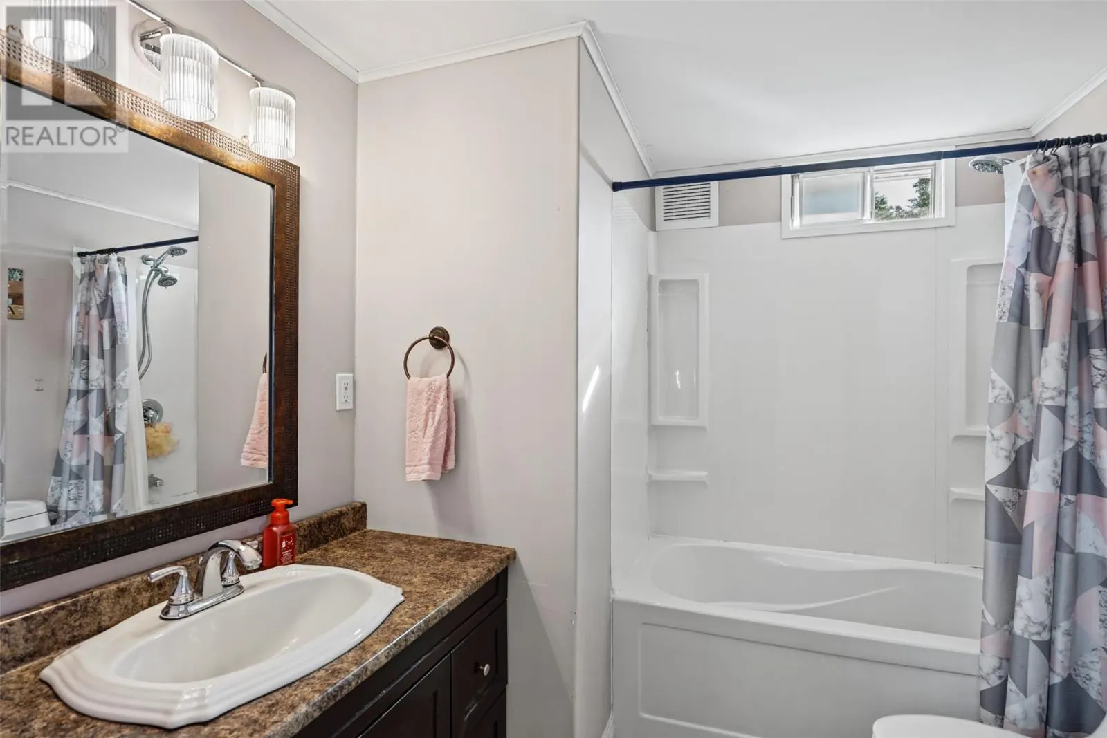 281-283 Seal Cove Road