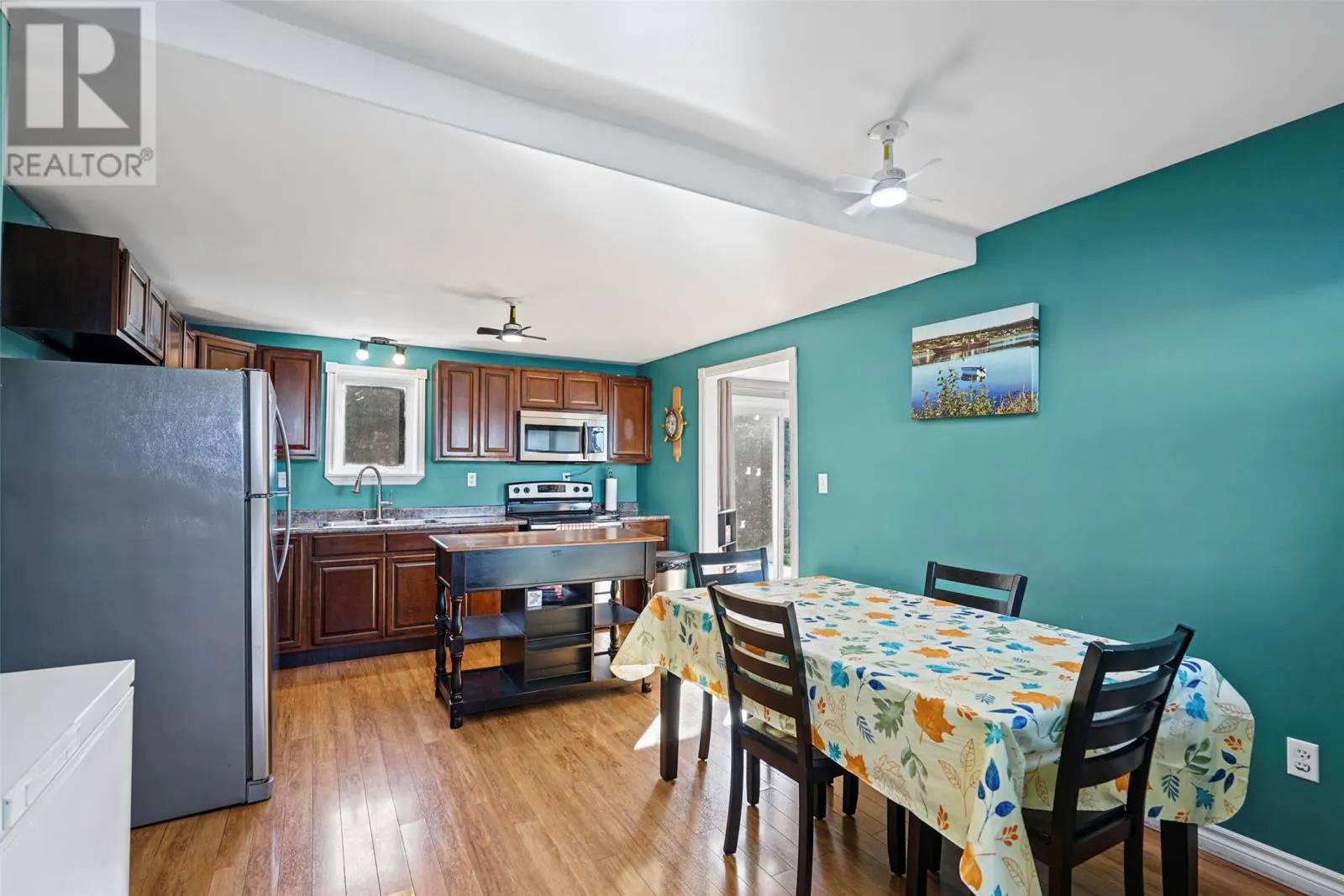 281-283 Seal Cove Road