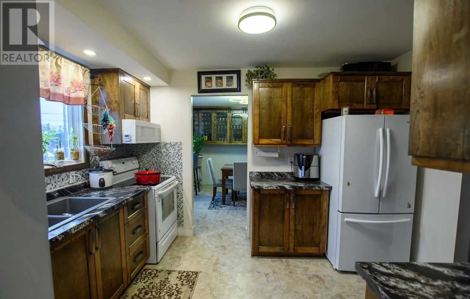 826 Tamarack Drive