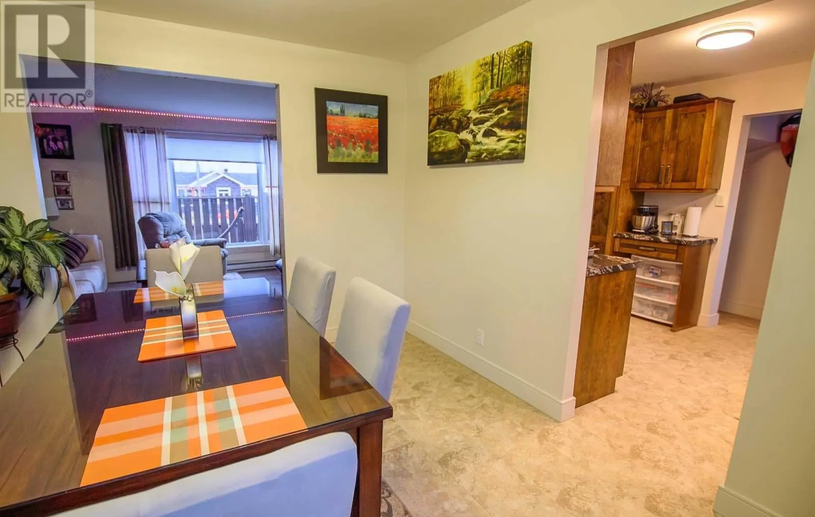 826 Tamarack Drive