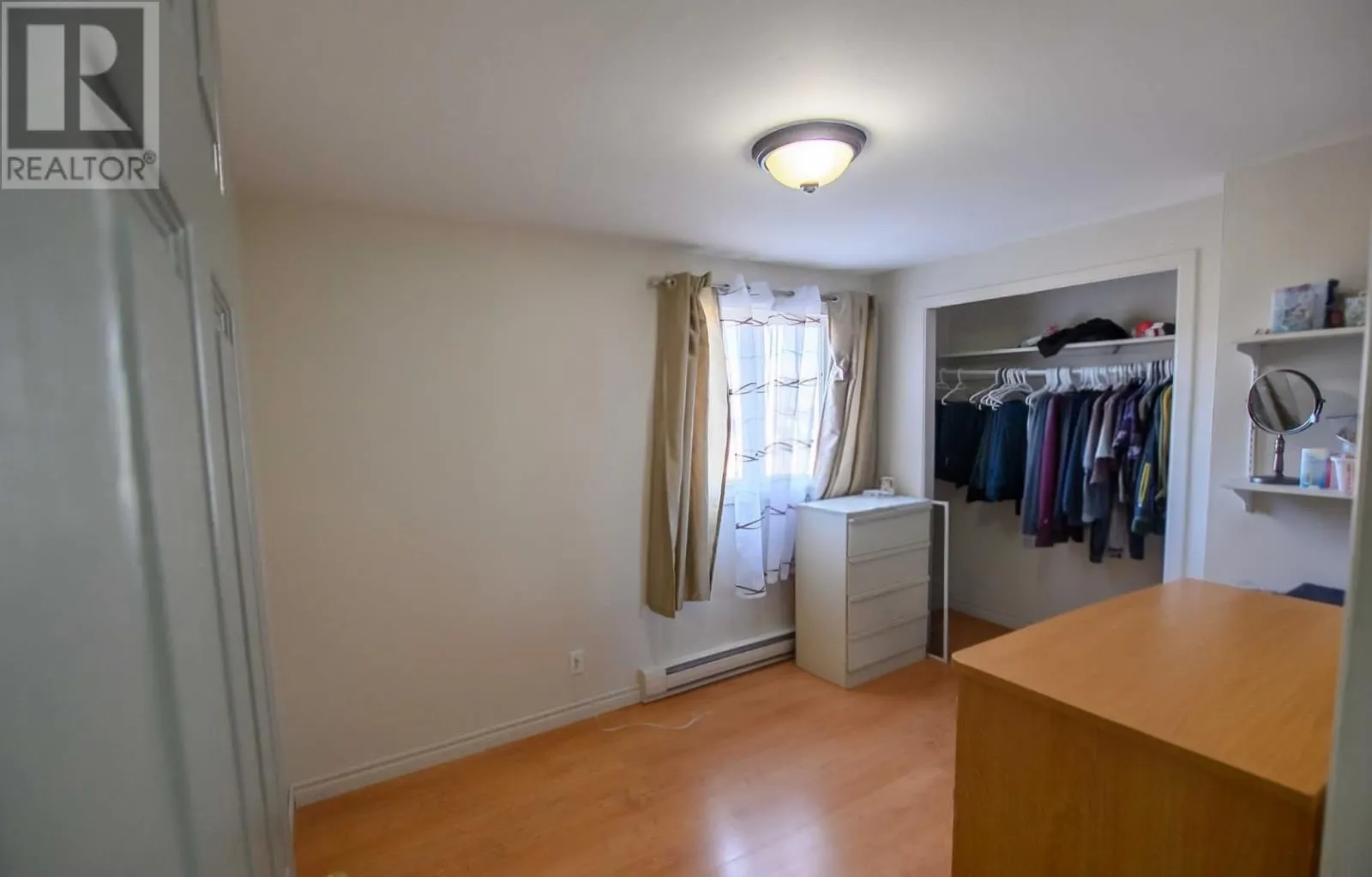826 Tamarack Drive