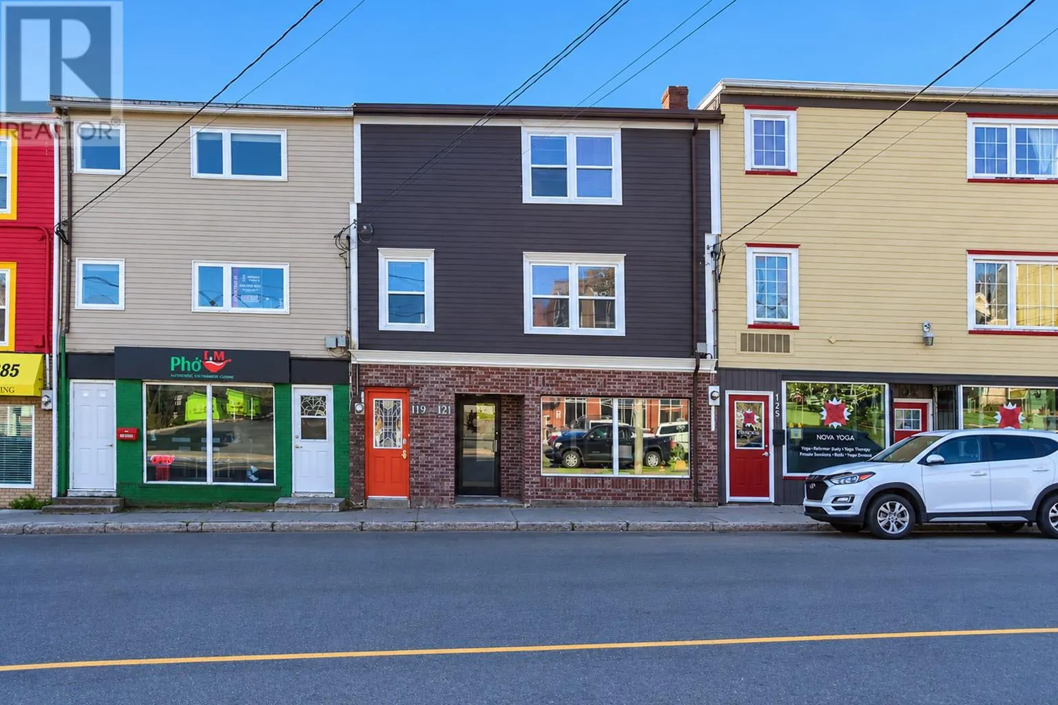 119-121 Long's Hill