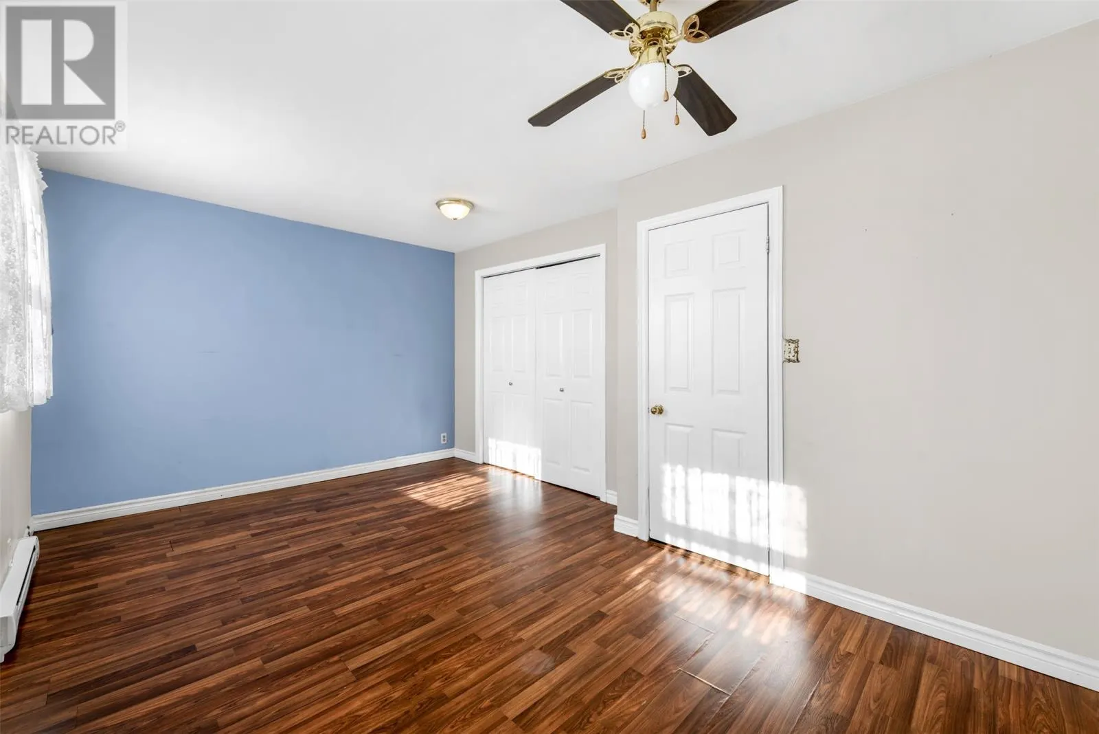 17 Signal Hill Road
