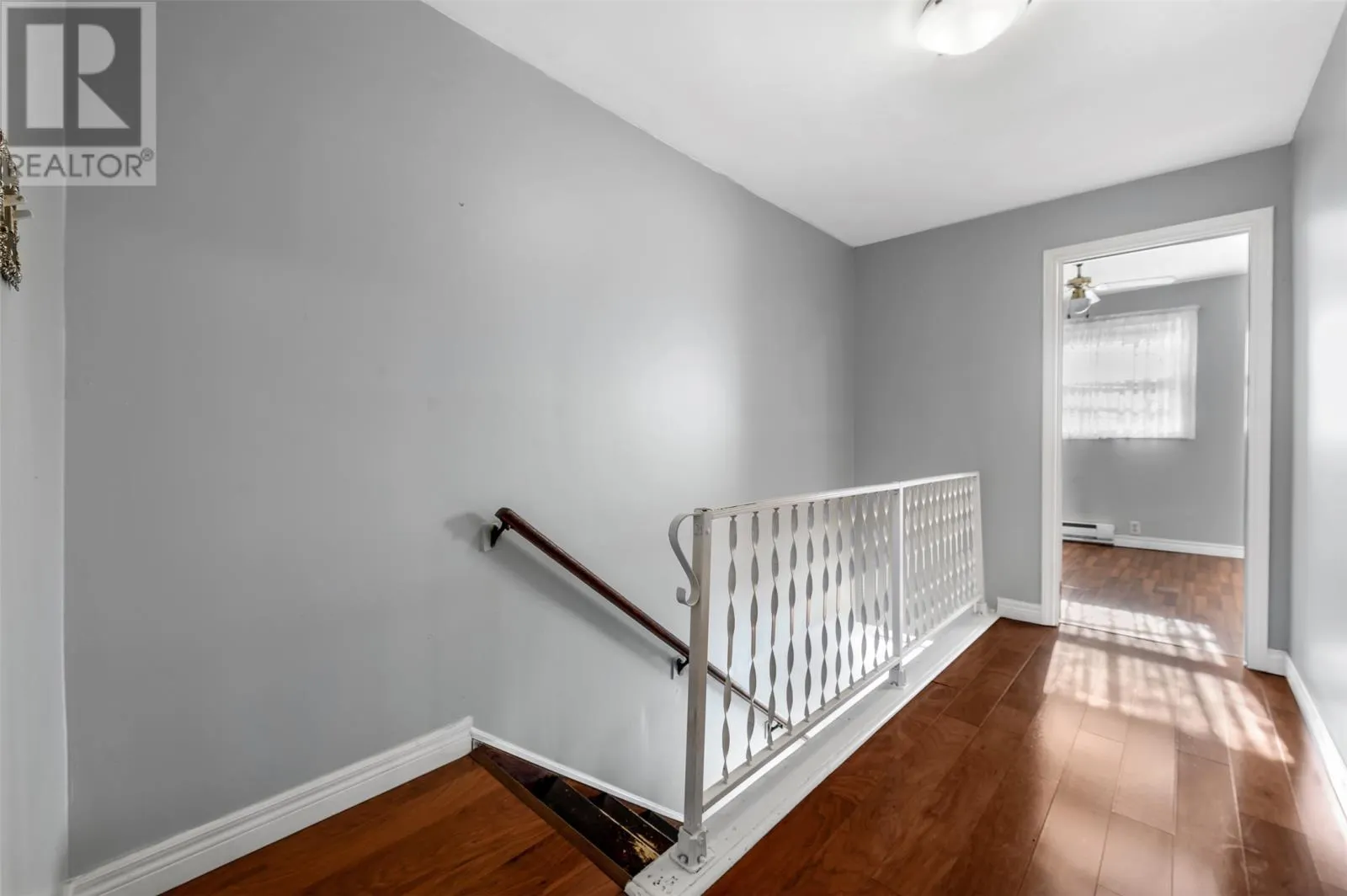 17 Signal Hill Road
