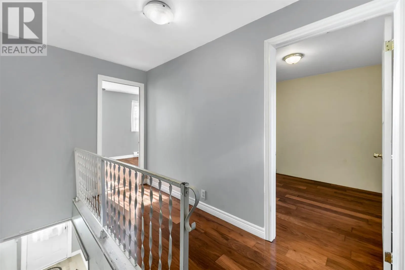 17 Signal Hill Road