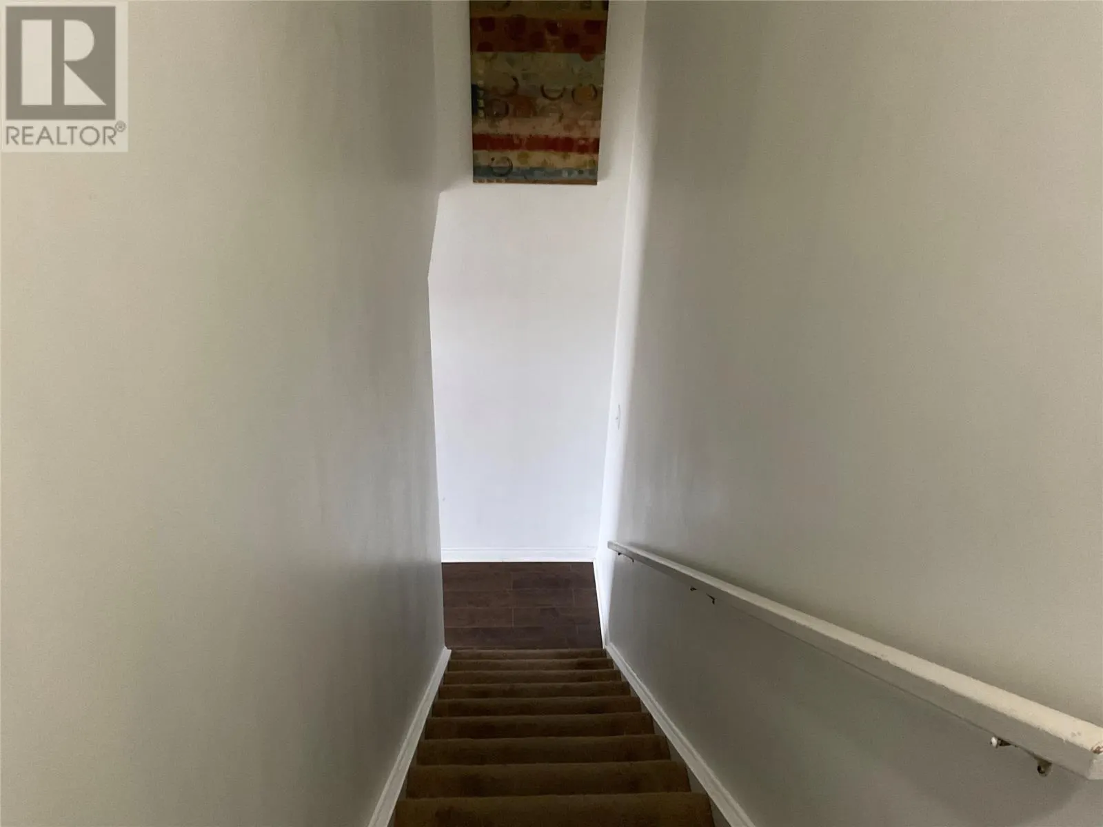 10 Nash Crescent